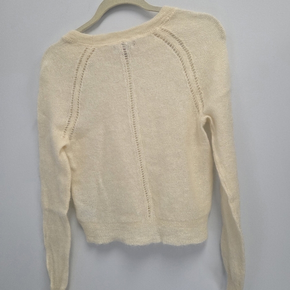 Banana Republic Mohair Blend Cream Women's Sweater Size Medium - Picture 2 of 6